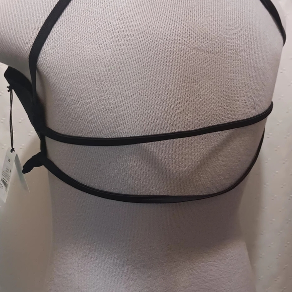 Woman  36D Dream Swim top  new - Picture 3 of 5
